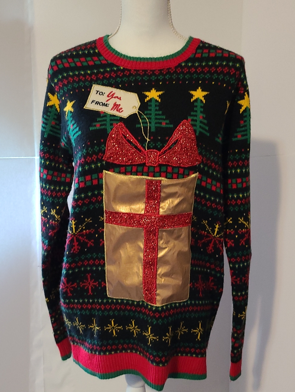 HOLIDAY TIME UGLY CHRISTMAS SWEATER BLACK/GOLD GIFT POCKET W/BOW-UNISEX-MEDIUM